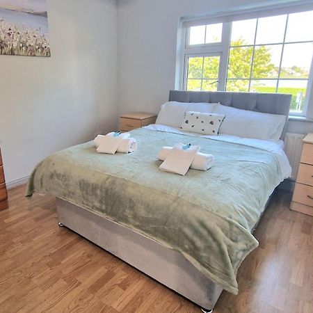 4 Bedroom Townhouse Galway Esterno foto